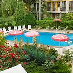 Deva Ξενοδοχείο