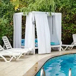 Ξενοδοχείο Deva