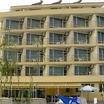 Ξενοδοχείο Deva 3*